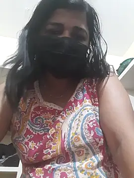 Snapshot of Tamil_Luckly_girl chatting on March 29, 1:05 am Tamil Luckly girl online show from March 29, 1:05 am