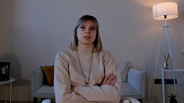 SheIaBrice online show from February 19, 10:11 am