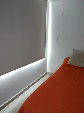 Snapshot of KamiSspencer chatting on April 7, 1:22 pm KamiSspencer online show from April 7, 1:22 pm