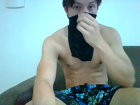 Snapshot of RyanFoxx chatting on February 22, 4:27 pm RyanFoxx online show from February 22, 4:27 pm