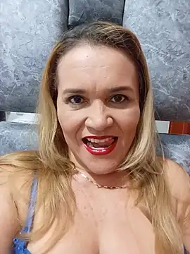 charlotte milf30 online show from May 14, 10:38 pm