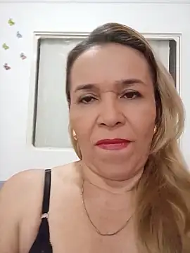 charlotte milf30 online show from May 17, 1:29 pm