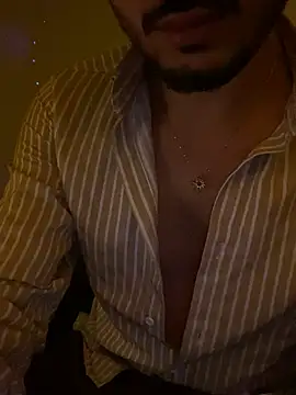 Snapshot of Turkishdelightt chatting on February 14, 7:43 pm Turkishdelightt online show from February 14, 7:43 pm