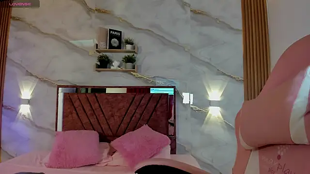 your whore Salome online show from April 4, 6:38 pm