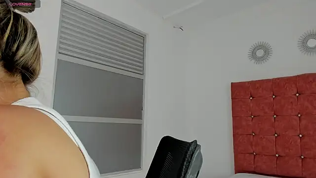 your whore Salome online show from May 15, 8:27 pm