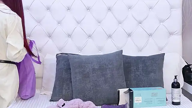 AntonellaEscudero online show from May 10, 4:01 pm