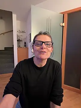 Dance Lady online show from March 20, 10:14 pm