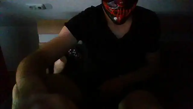 Blackklu online show from May 6, 6:35 pm