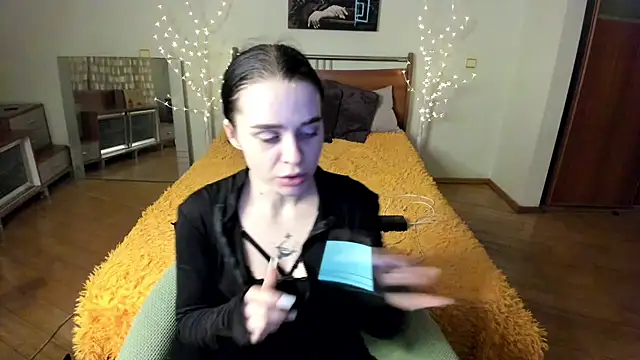 Snapshot of MariaGoldy chatting on February 15, 4:14 pm MariaGoldy online show from February 15, 4:14 pm