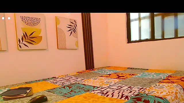 Miss Ariel online show from March 30, 7:48 pm