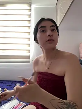 Snapshot of Kattengel_ chatting on March 19, 6:56 pm Kattengel online show from March 19, 6:56 pm