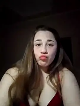 Snapshot of LEIya572 chatting on February 18, 3:52 pm LEIya572 online show from February 18, 3:52 pm