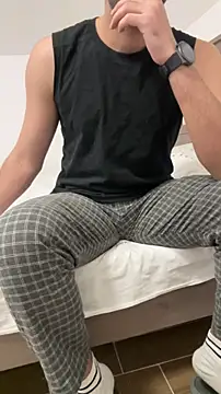 idhemo online show from March 16, 11:31 pm