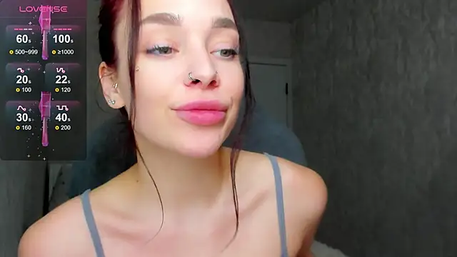 Snapshot of milkbrownn chatting on March 5, 9:38 am milkbrownn online show from March 5, 9:38 am