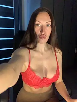 Snapshot of SonyaUnderground chatting on March 16, 1:22 am SonyaUnderground online show from March 16, 1:22 am