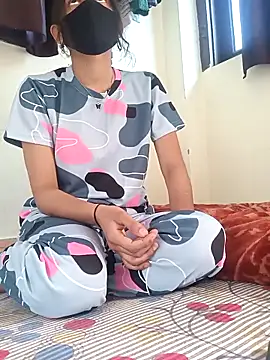 queen roni online show from February 16, 10:55 am