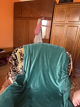 Snapshot of Baby_doll7777 chatting on March 22, 8:51 am Baby doll7777 online show from March 22, 8:51 am