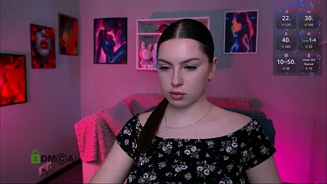 amalialowell online show from May 20, 9:26 am