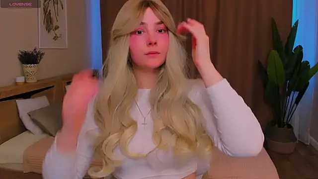 Snapshot of Maddy_Wood_ chatting on February 20, 3:12 pm Maddy Wood online show from February 20, 3:12 pm