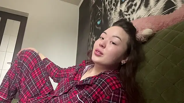 AudieGravely online show from February 18, 3:35 am