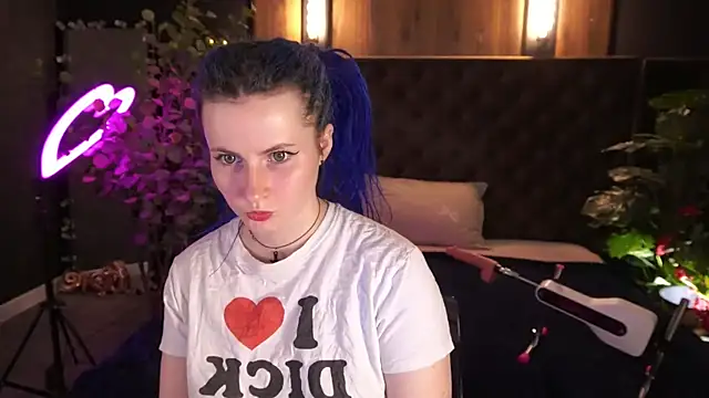 Snapshot of AlisaGracee chatting on March 26, 8:36 pm AlisaGracee online show from March 26, 8:36 pm