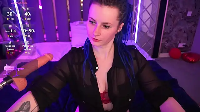 Snapshot of AlisaGracee chatting on April 2, 1:09 pm AlisaGracee online show from April 2, 1:09 pm