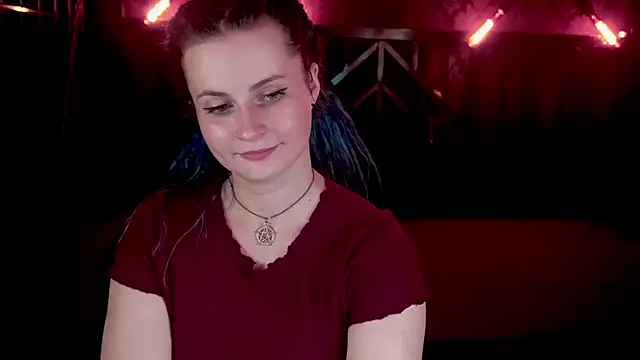 Snapshot of AlisaGracee chatting on May 11, 4:04 pm AlisaGracee online show from May 11, 4:04 pm