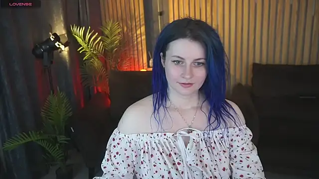 Snapshot of AlisaGracee chatting on May 17, 12:45 pm AlisaGracee online show from May 17, 12:45 pm