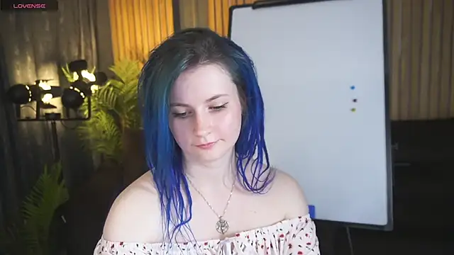 Snapshot of AlisaGracee chatting on May 20, 12:44 pm AlisaGracee online show from May 20, 12:44 pm