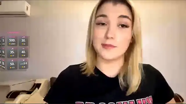 MerryVideo online show from March 22, 8:01 pm