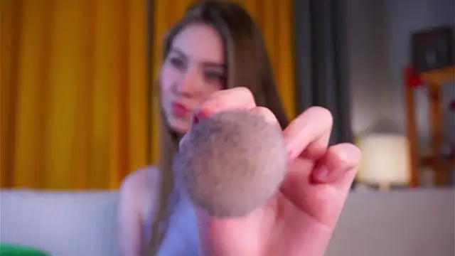 LorileeRuetz online show from February 21, 1:23 pm