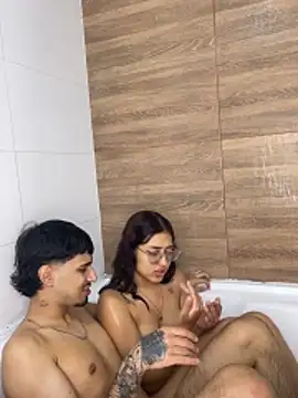 Snapshot of Mia_Iron chatting on March 7, 12:35 pm Mia Iron online show from March 7, 12:35 pm