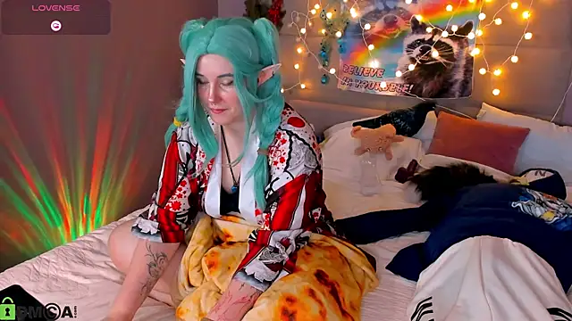 candy yeah online show from March 8, 1:36 am