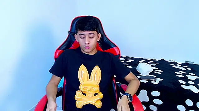 Sam hotxx online show from February 18, 7:10 pm