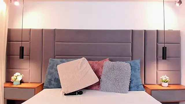 KaraWatson online show from February 18, 11:28 am