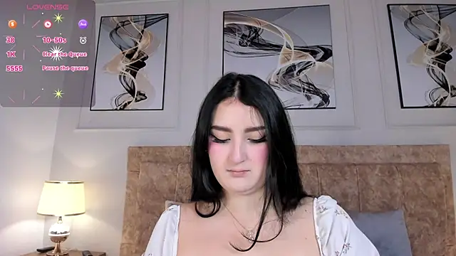 Snapshot of zoe_moon__ chatting on May 7, 11:15 am zoe moon online show from May 7, 11:15 am