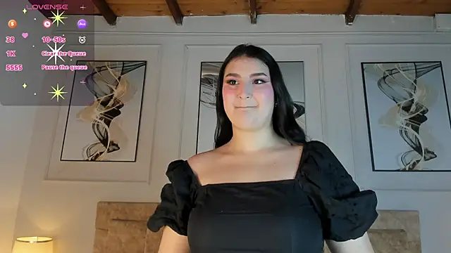 Snapshot of zoe_moon__ chatting on May 18, 2:34 pm zoe moon online show from May 18, 2:34 pm
