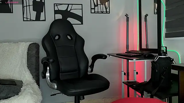 Snapshot of nico_pelusa chatting on March 20, 10:31 am nico pelusa online show from March 20, 10:31 am