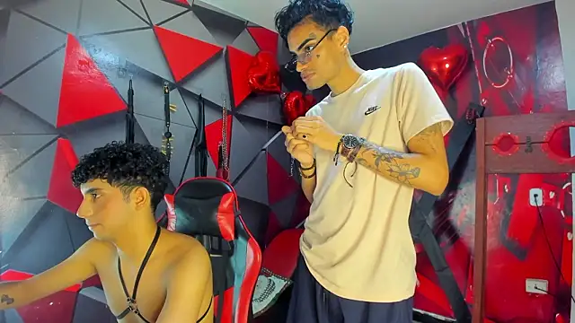 Gay Red Room online show from February 17, 3:58 am