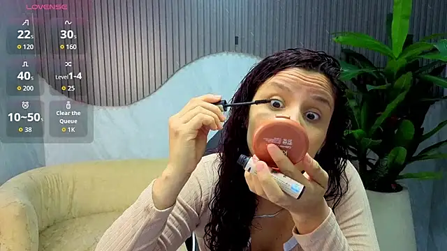 Snapshot of Natasha__tp chatting on March 20, 12:43 pm Natasha tp online show from March 20, 12:43 pm