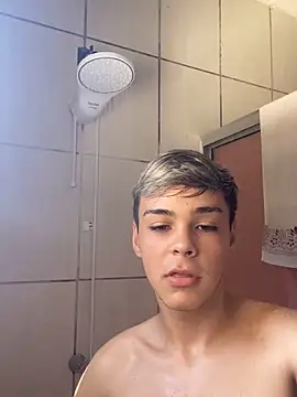 Snapshot of KailanDTD chatting on February 17, 12:34 pm KailanDTD online show from February 17, 12:34 pm