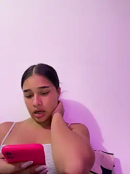 I Samanthaa online show from February 26, 2:10 am