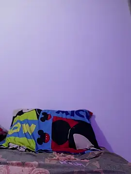 I Samanthaa online show from March 3, 12:06 am