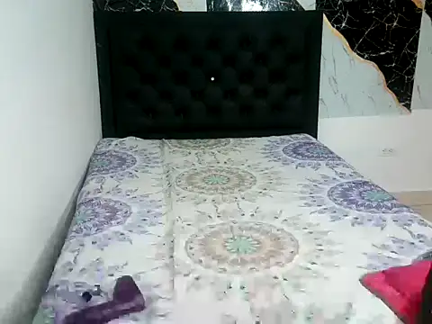 Snapshot of Exotic_doll777 chatting on March 13, 7:59 am Exotic doll777 online show from March 13, 7:59 am