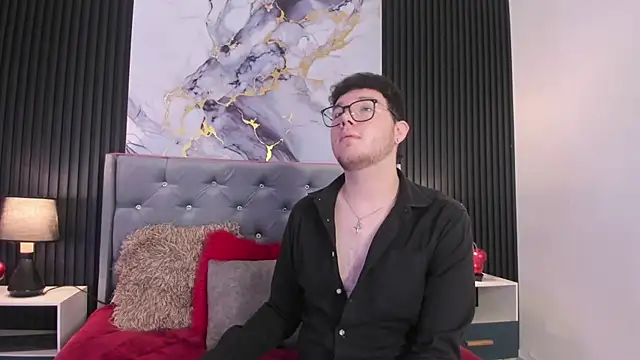 Snapshot of king_samuels chatting on February 17, 2:19 am king samuels online show from February 17, 2:19 am