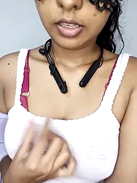 ASHANYA JAYASOORIYA online show from February 19, 5:25 am