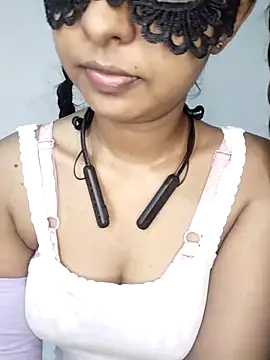 ASHANYA JAYASOORIYA online show from May 13, 5:05 am