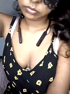 ASHANYA JAYASOORIYA online show from May 21, 8:54 am