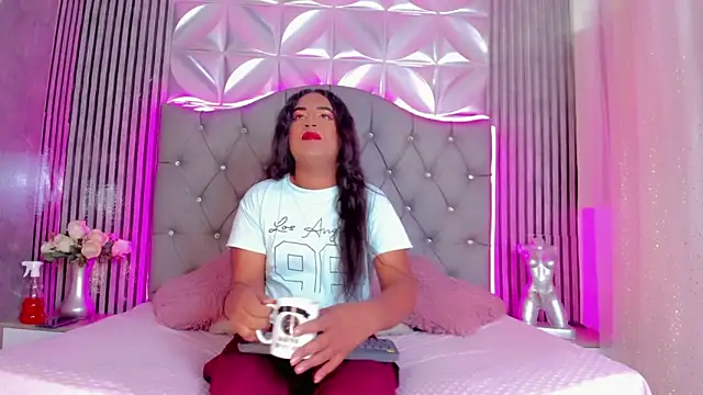 Valentina-Nova- online show from April 27, 4:10 am