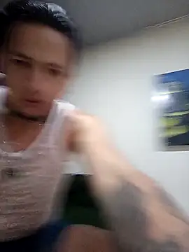 Snapshot of Valentino_dominusSex chatting on May 1, 9:19 pm Valentino dominusSex online show from May 1, 9:19 pm